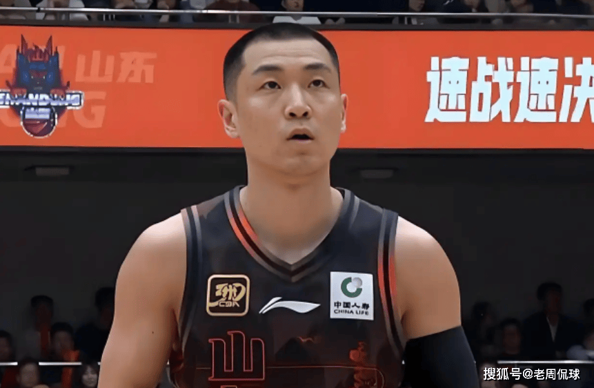 阿劳朱斯堡主场助力，豪取连胜的简单介绍